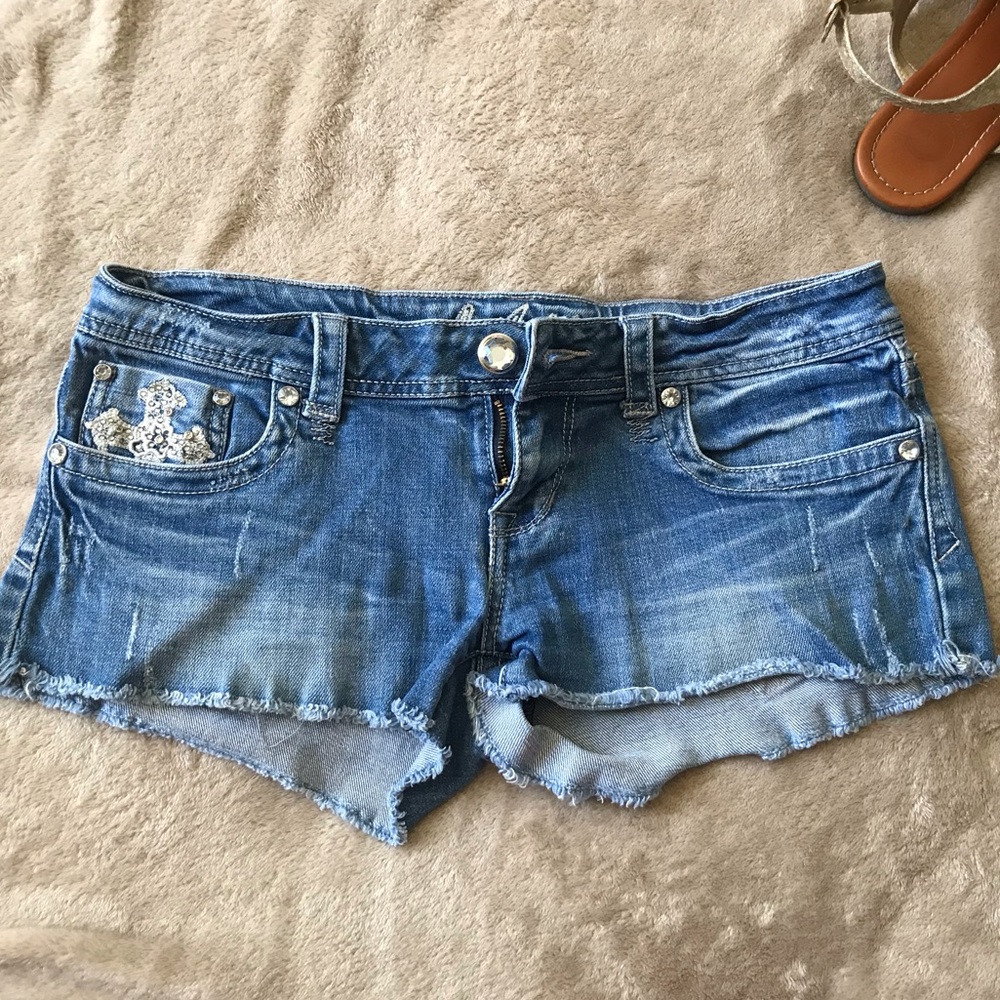 LA Idol shorts